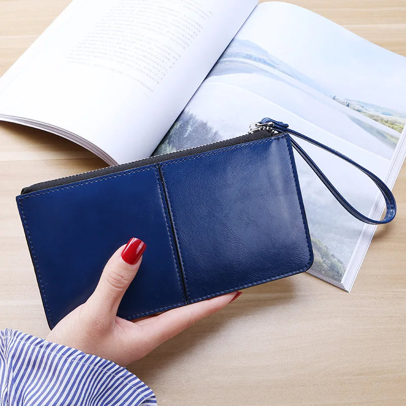 Cartera con Diseño Elegante y Funcional