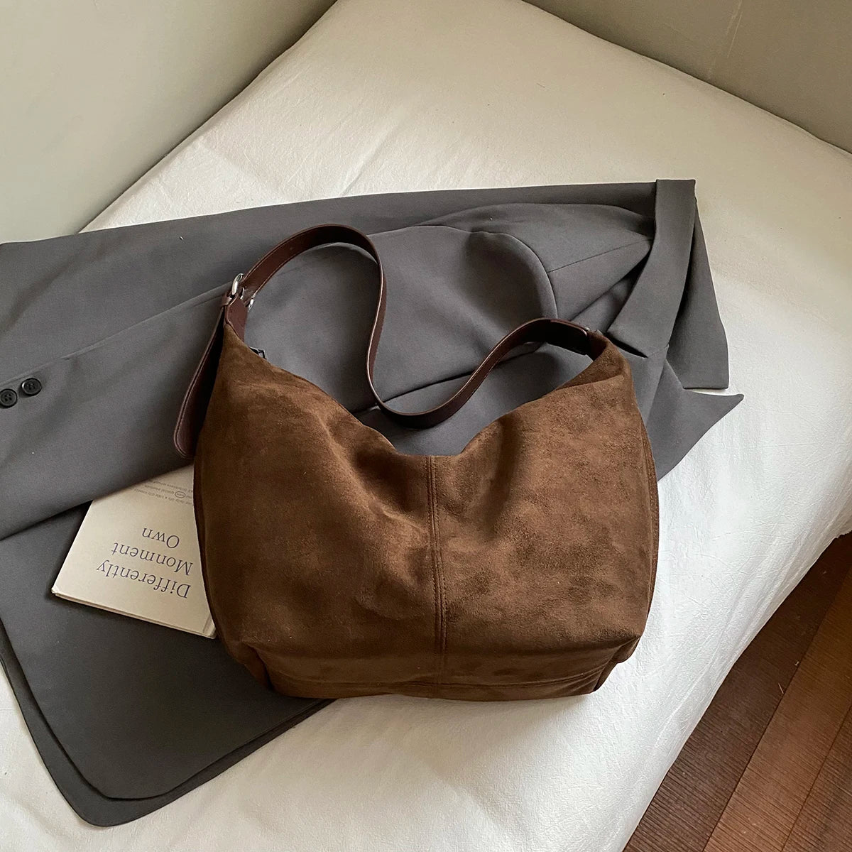 Bolso de Hombro Estilo Minimalista