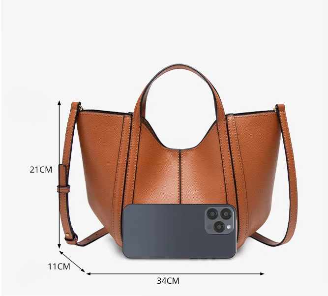 Bolso Bandolera con Decoración de Costuras