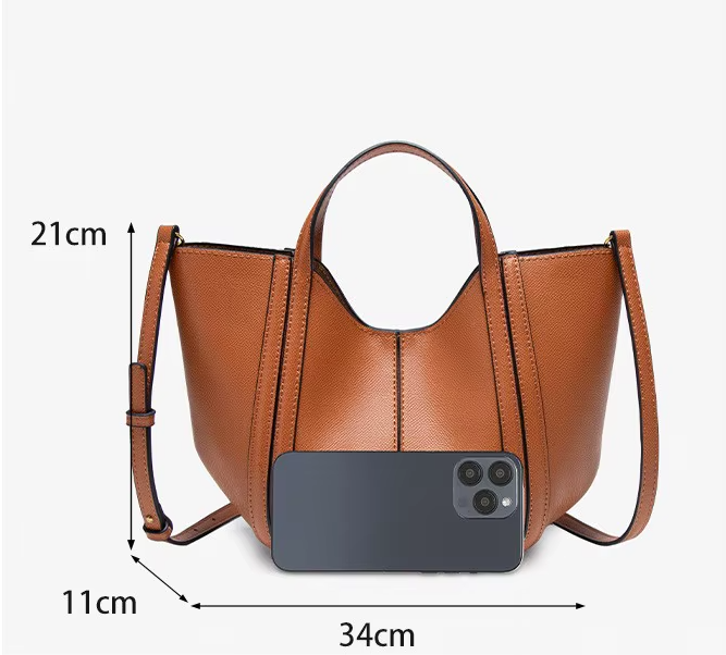 Bolso Bandolera con Decoración de Costuras