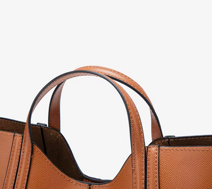 Bolso Bandolera con Decoración de Costuras