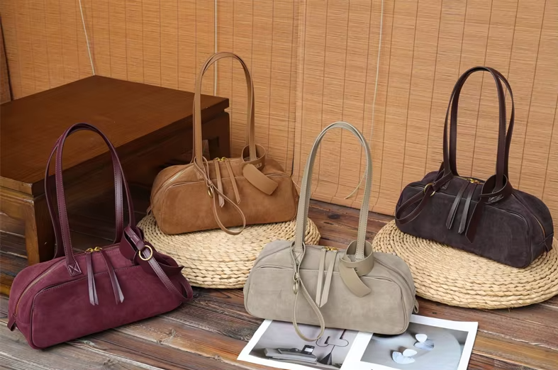 Bolso Baguette de Cuero Premium