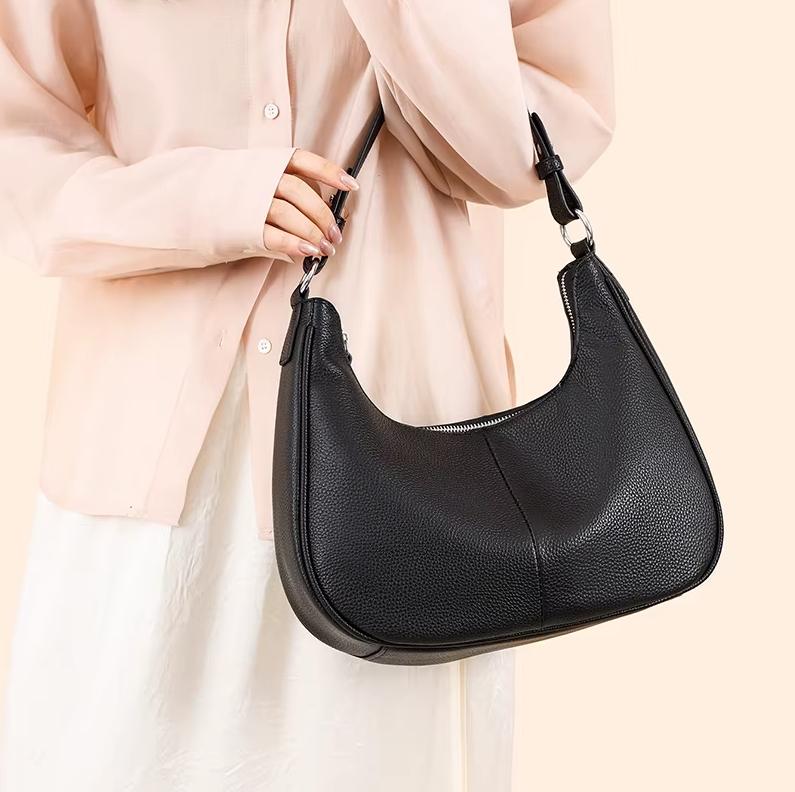 Bolso de cuero genuino diseño classico y atemporal