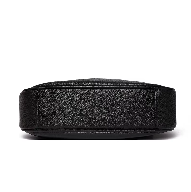 Bolso de cuero genuino diseño classico y atemporal