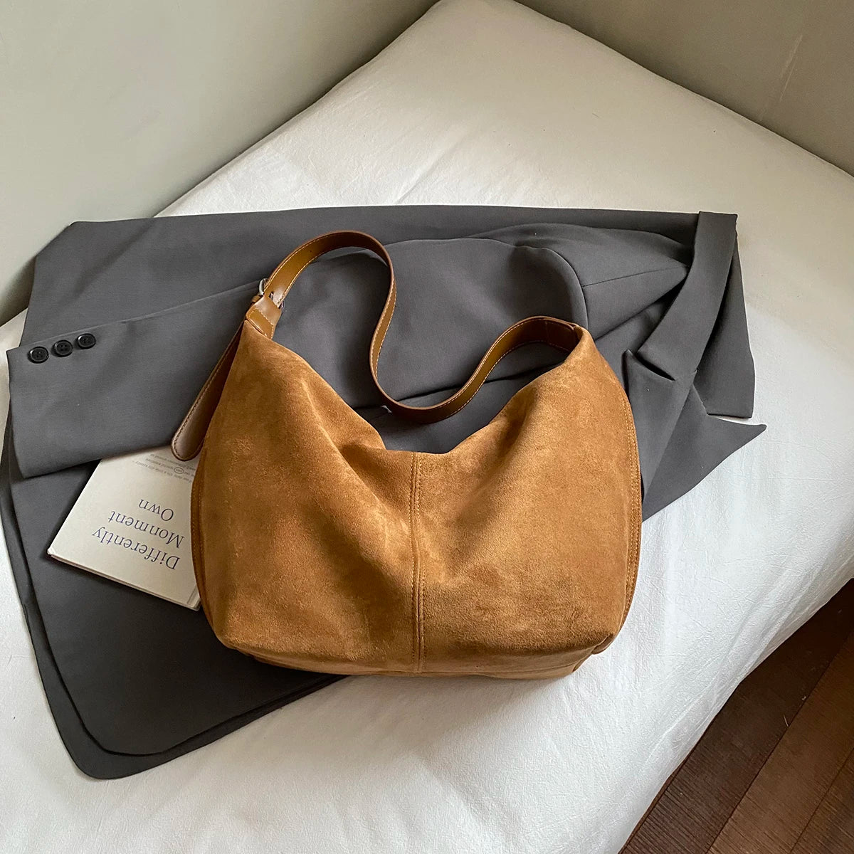 Bolso de Hombro Estilo Minimalista