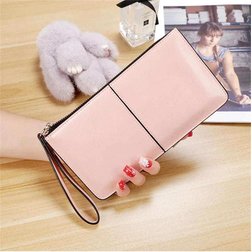 Cartera con Diseño Elegante y Funcional