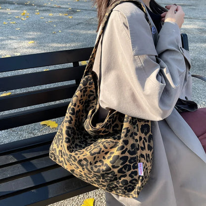 Bolso de Leopardo Vintage