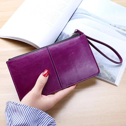 Cartera con Diseño Elegante y Funcional