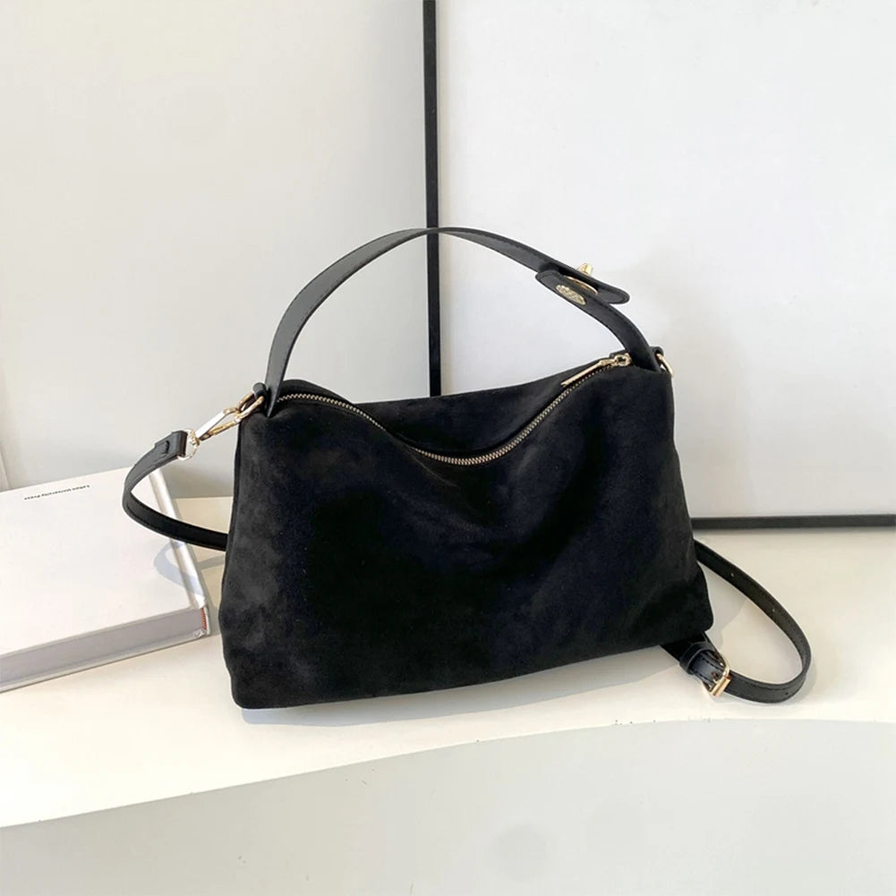 Bolso de Hombro de Ante Vegano para Mujer – Estilo Elegante y Versátil