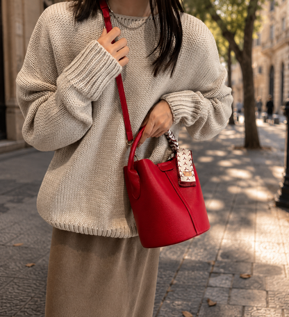 Bolsos de Hombro tipo Bucket con Costura de Hilo